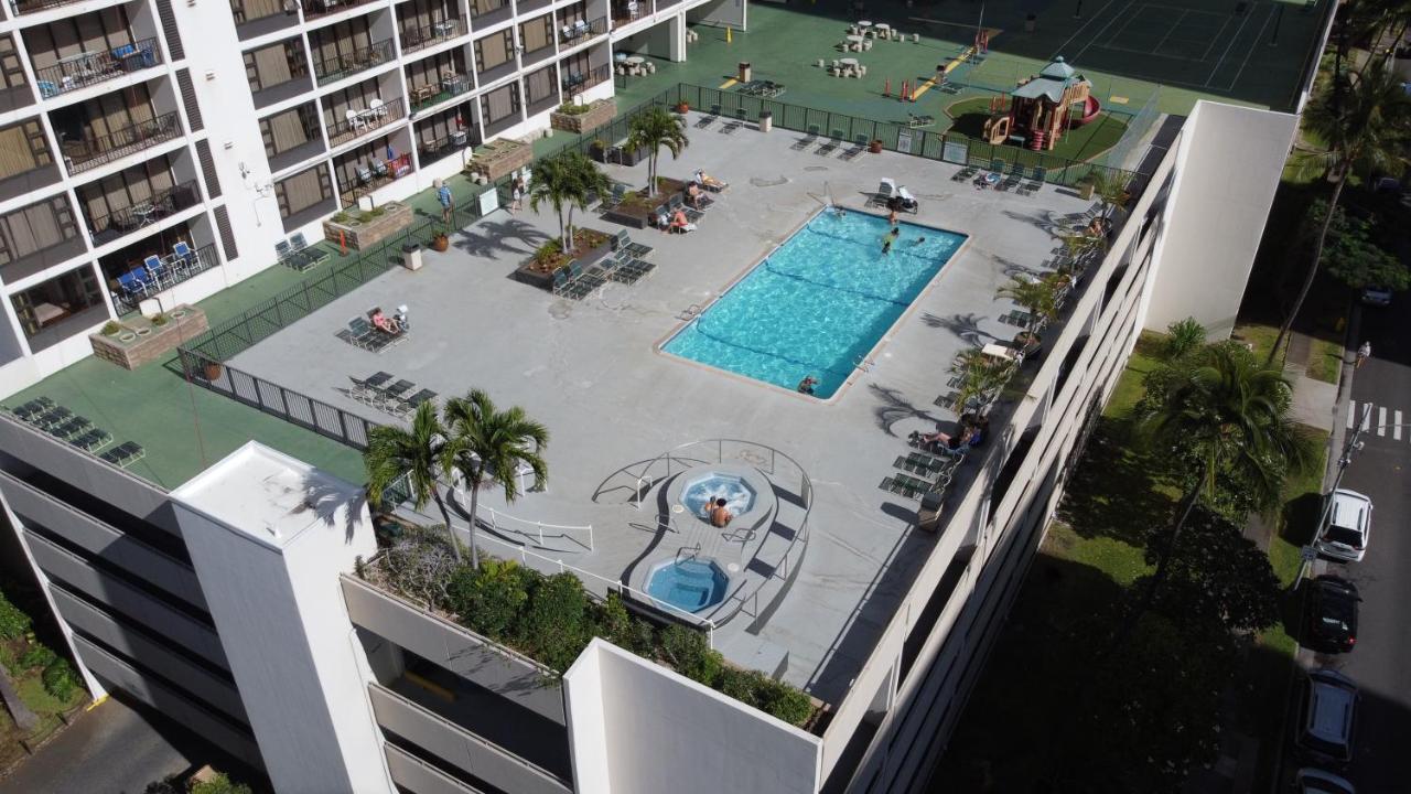 Great Ocean View Condo, Near Beach With Free Parking! Honolulu Extérieur photo