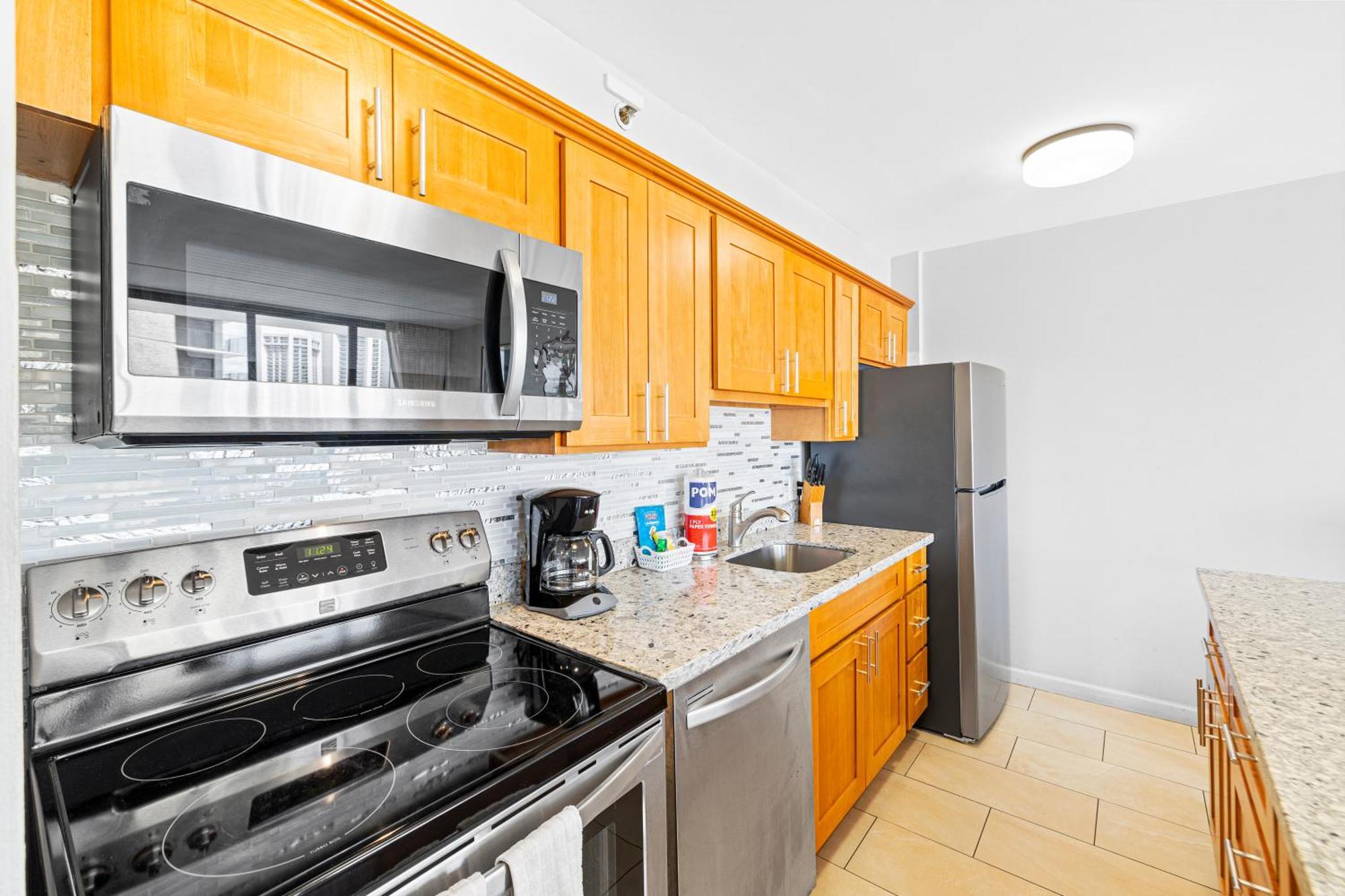 Great Ocean View Condo, Near Beach With Free Parking! Honolulu Extérieur photo